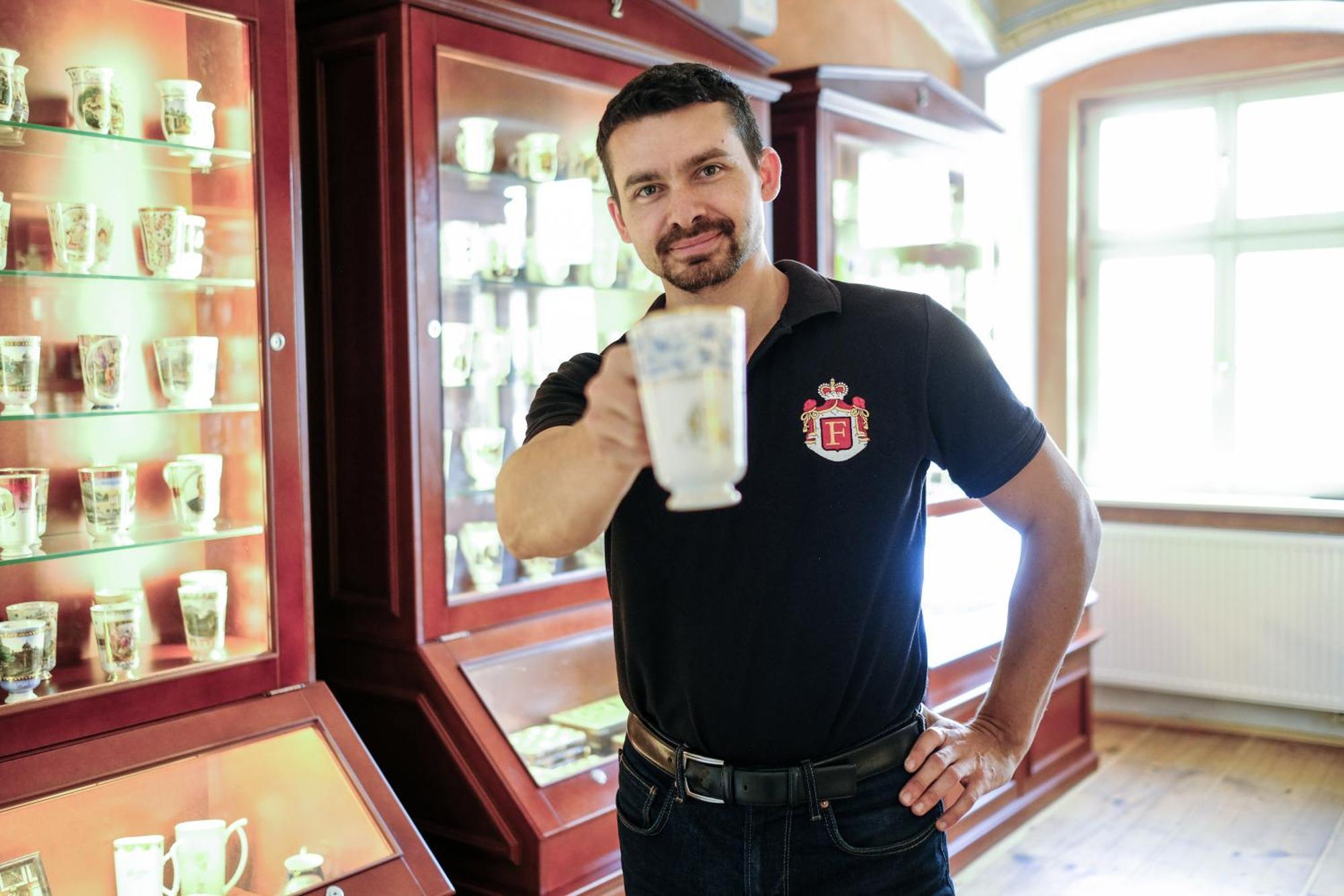 Hotel Cisar Ferdinand Loket Εξωτερικό φωτογραφία