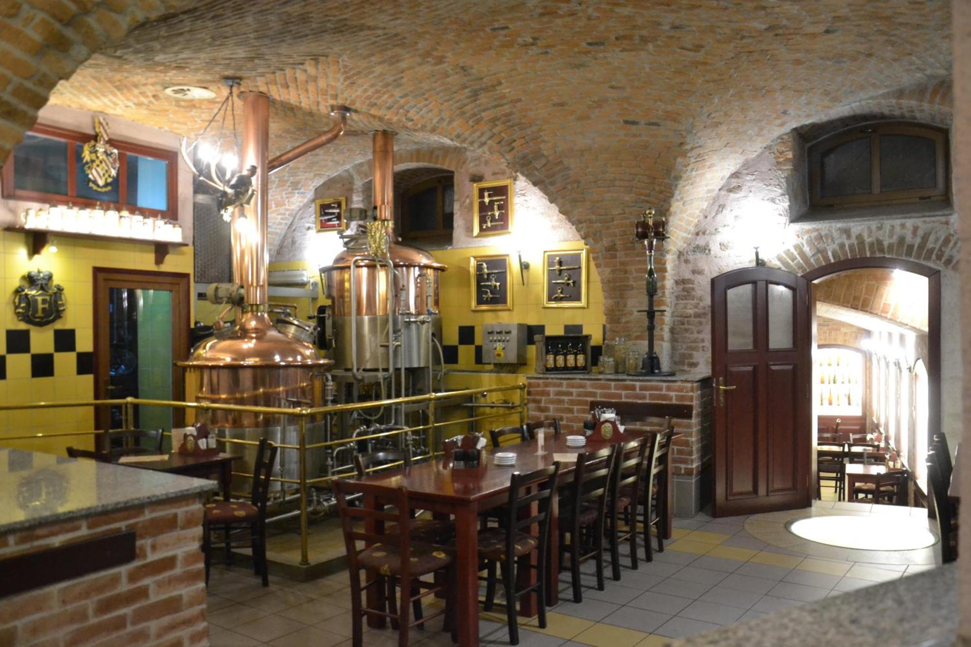 Hotel Cisar Ferdinand Loket Εξωτερικό φωτογραφία
