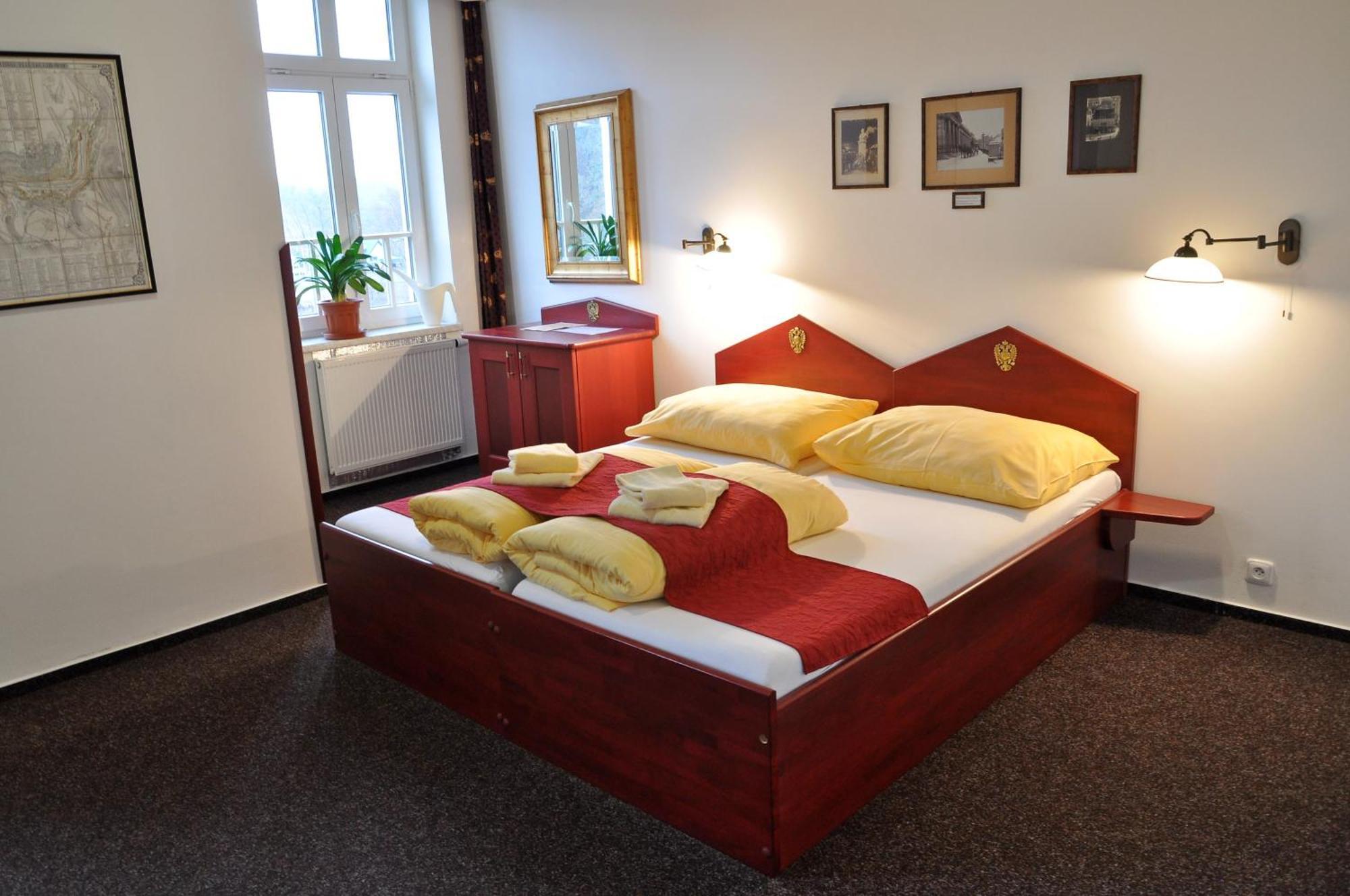 Hotel Cisar Ferdinand Loket Εξωτερικό φωτογραφία