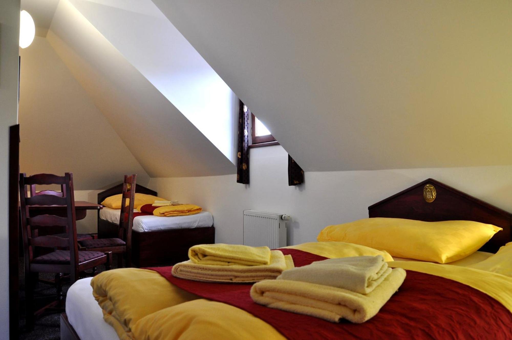 Hotel Cisar Ferdinand Loket Δωμάτιο φωτογραφία