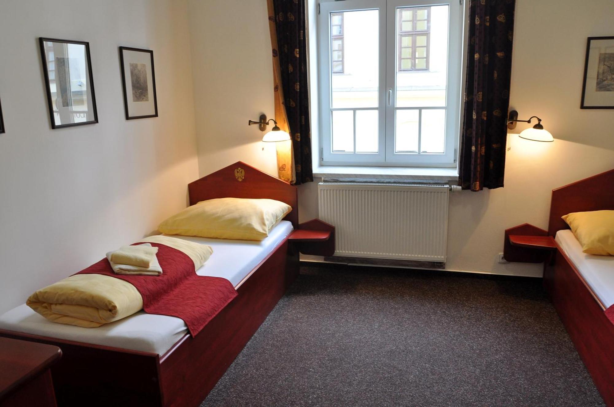 Hotel Cisar Ferdinand Loket Δωμάτιο φωτογραφία